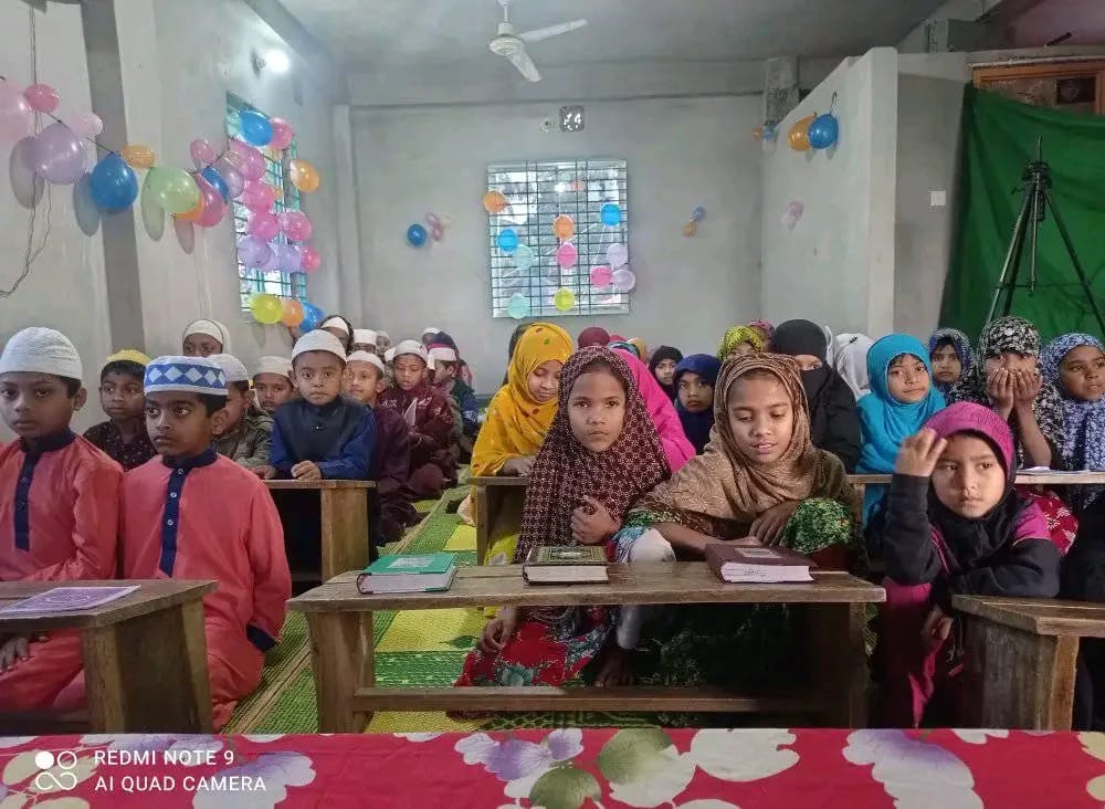 আমাদের দারুল হুদা সদর সাহেব রহ. একাডেমি  ও উম্মুল মুমিনীন ক্যাডেট মাদরাসা (পোড়াদিয়া বাজার মাদরাসা ও এতিমখানা)